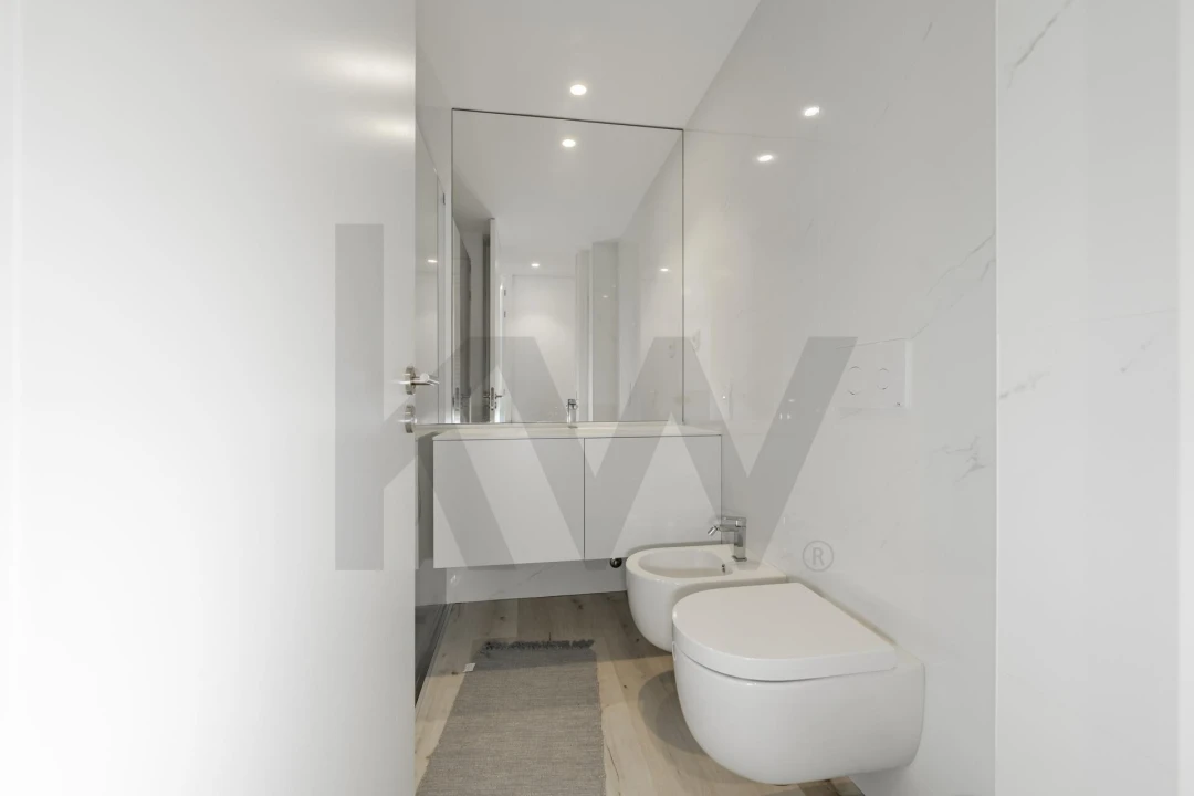 Apartamento T3 para Arrendamento em Arvore Foto 10