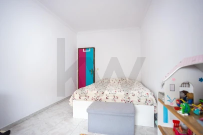 Apartamento T2 para Venda em Palhais e Coina