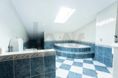 Apartamento T2 para Venda em Palhais e Coina