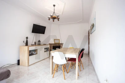 Apartamento T2 para Venda em Palhais e Coina