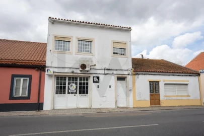 Apartamento T2 para Venda em Palhais e Coina