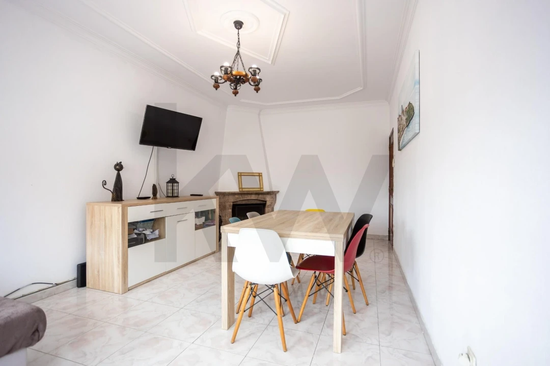 Apartamento T2 para Venda em Palhais e Coina Foto 17