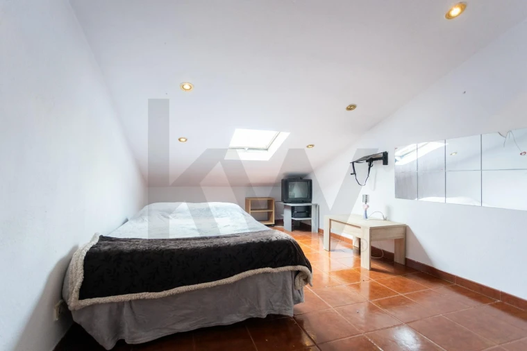 Apartamento T2 para Venda em Palhais e Coina Foto 40
