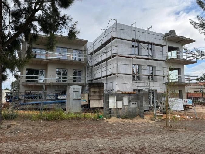 Apartamento T3 para Venda em Sé Nova, Santa Cruz, Almedina e São Bartolomeu Foto 4