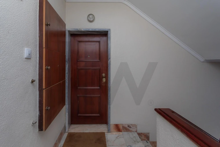 Apartamento T3 para Venda em Alcabideche Foto 34
