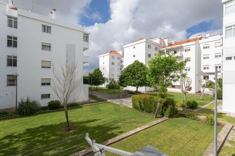 Apartamento T3 para Venda em Alcabideche Foto 15