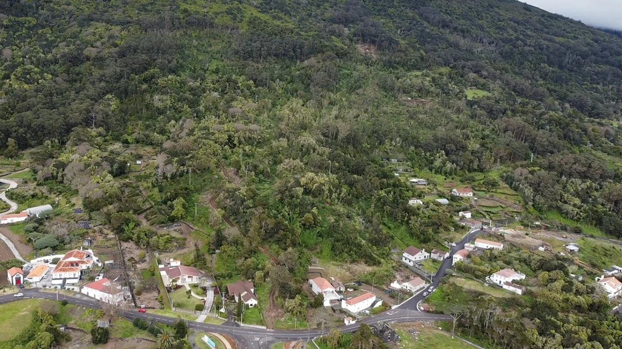 Terreno para Venda em Velas (São Jorge) Foto 15