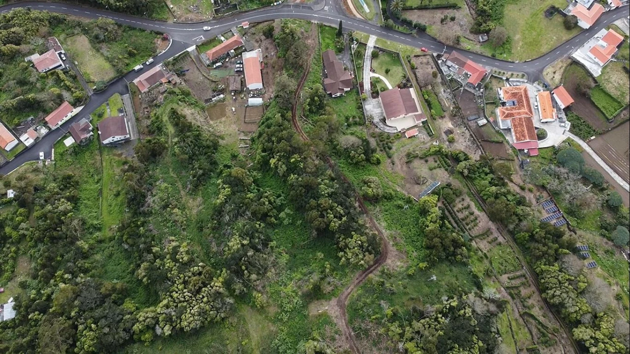 Terreno para Venda em Velas (São Jorge) Foto 11