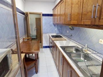 Apartamento T1 para Arrendamento em Oeiras e São Julião da Barra, Paço de Arcos e Caxias