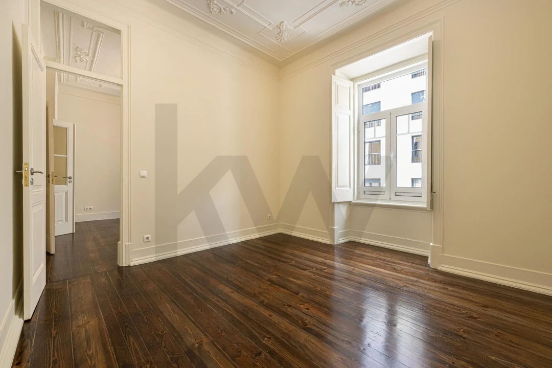 Apartamento T2 para Venda em Campo de Ourique Foto 12