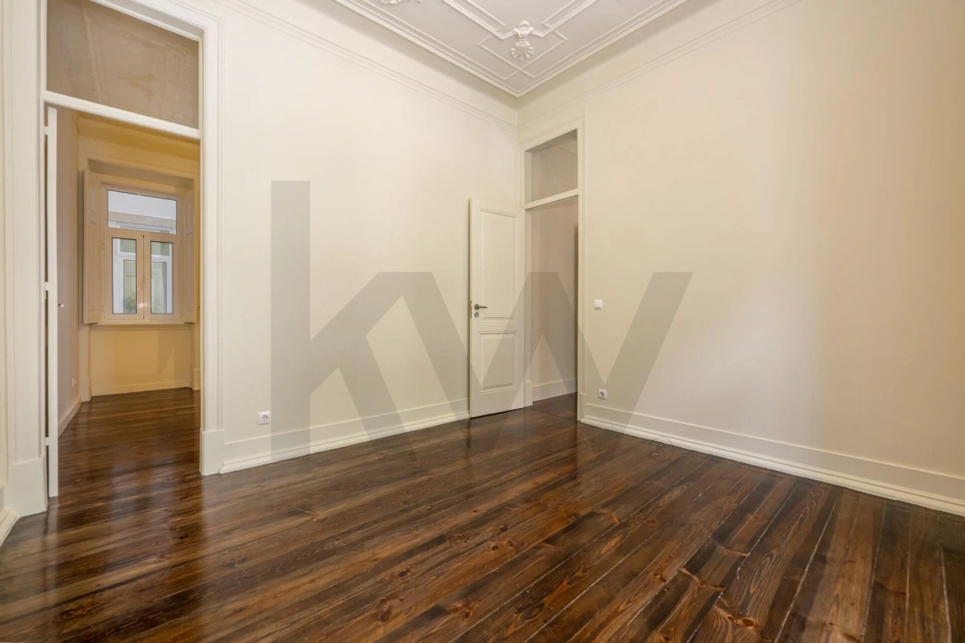 Apartamento T2 para Venda em Campo de Ourique Foto 17