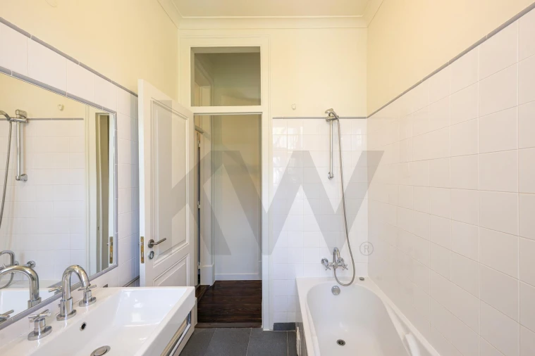 Apartamento T2 para Venda em Campo de Ourique Foto 28