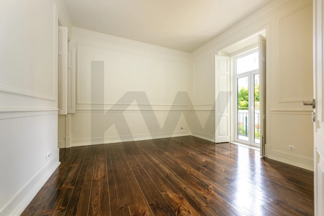 Apartamento T2 para Venda em Campo de Ourique Foto 18