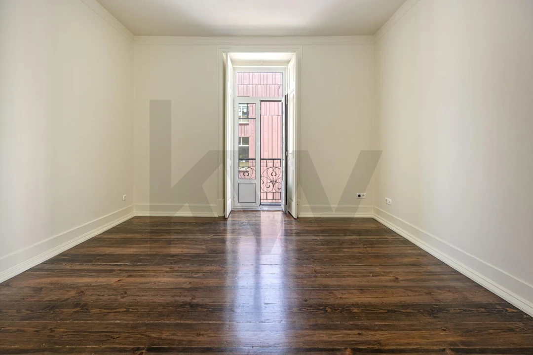 Apartamento T3 para Venda em Campo de Ourique Foto 9