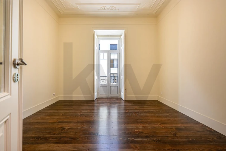 Apartamento T2 para Venda em Campo de Ourique Foto 10