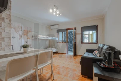Apartamento T1 para Venda em Mafamude e Vilar do Paraíso