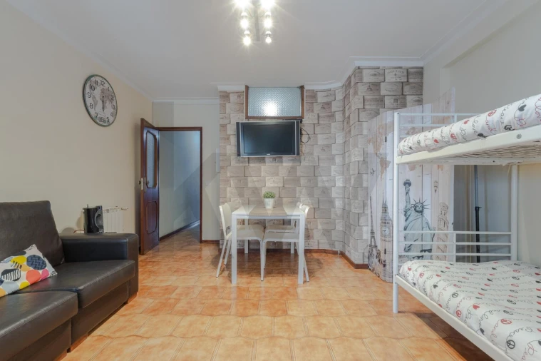 Apartamento T1 para Venda em Mafamude e Vilar do Paraíso Foto 11