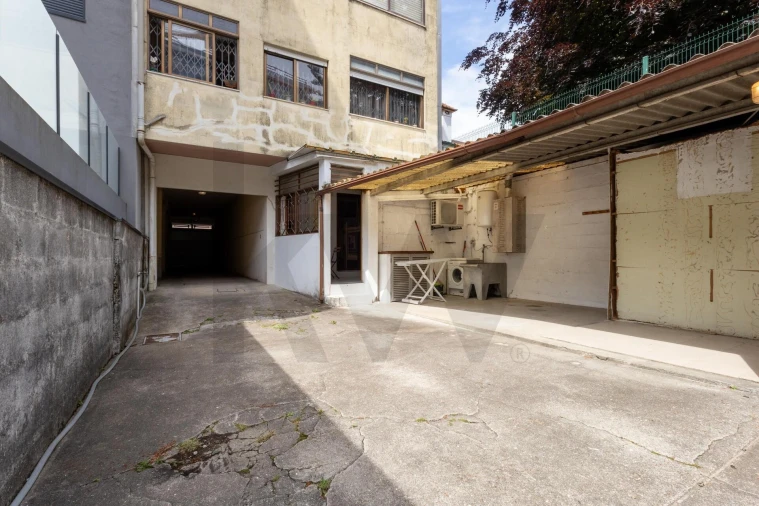 Apartamento T1 para Venda em Mafamude e Vilar do Paraíso Foto 17