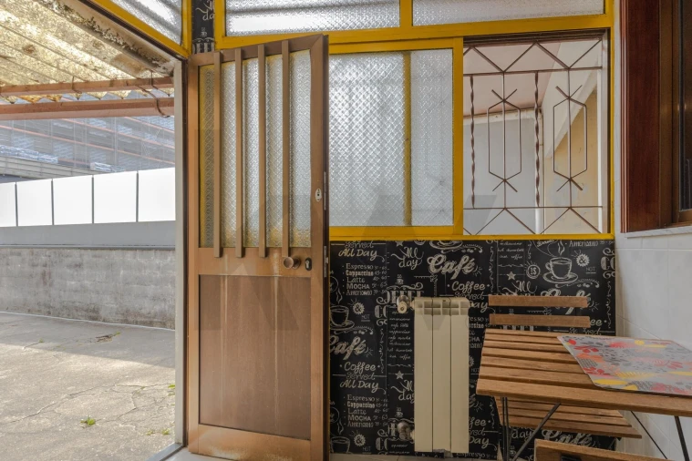 Apartamento T1 para Venda em Mafamude e Vilar do Paraíso Foto 16