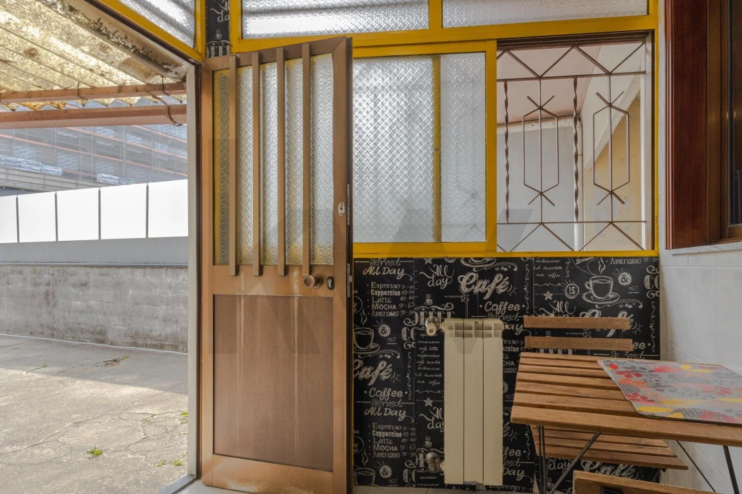 Apartamento T1 para Venda em Mafamude e Vilar do Paraíso Foto 16