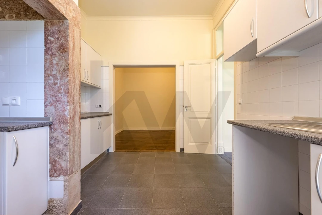 Apartamento T2 para Venda em Campo de Ourique Foto 23