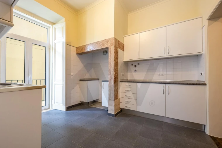 Apartamento T2 para Venda em Campo de Ourique Foto 22