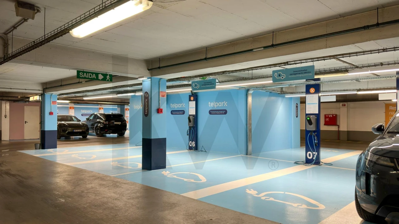 Apartamento T2 para Venda em Campo de Ourique Foto 47