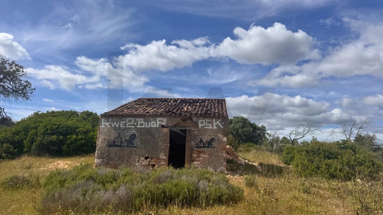 Quinta T3 para Venda em Estômbar e Parchal Foto 22