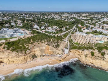 Moradia T4 para Venda em Lagoa e Carvoeiro