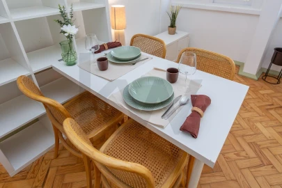 Apartamento T2 para Arrendamento em Alvalade