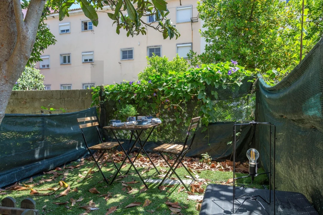 Apartamento T2 para Arrendamento em Alvalade Foto 15