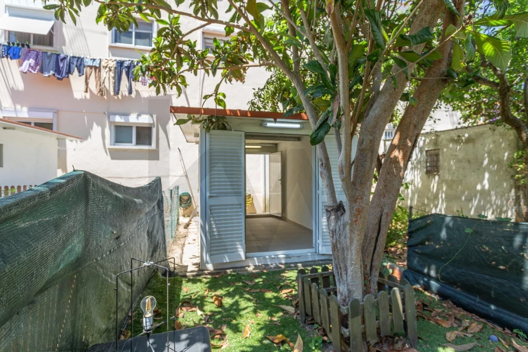 Apartamento T2 para Arrendamento em Alvalade Foto 24