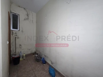 Prédio para Venda em Guarda