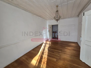 Prédio para Venda em Guarda