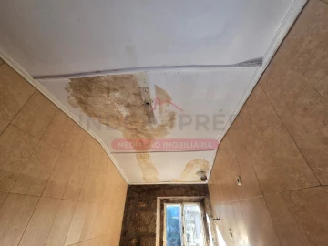 Prédio para Venda em Guarda