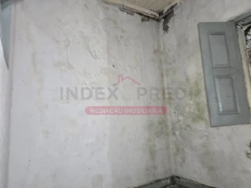 Moradia T10 para Venda em Guarda