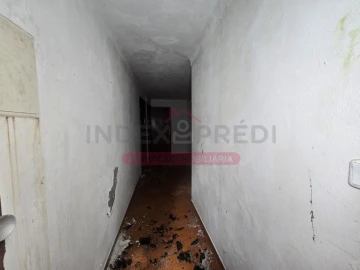 Moradia T10 para Venda em Guarda