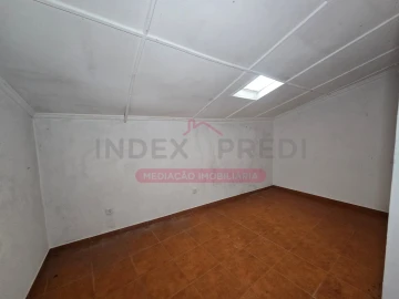 Moradia T10 para Venda em Guarda