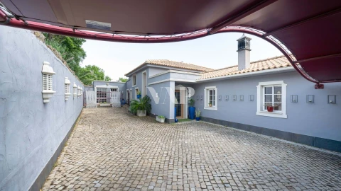 Moradia T6 para Venda em Almancil
