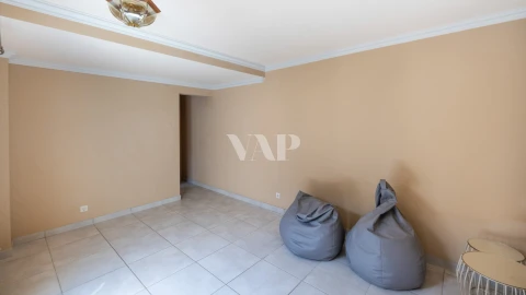 Moradia T6 para Venda em Almancil