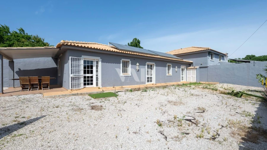 Moradia T6 para Venda em Almancil Foto 27