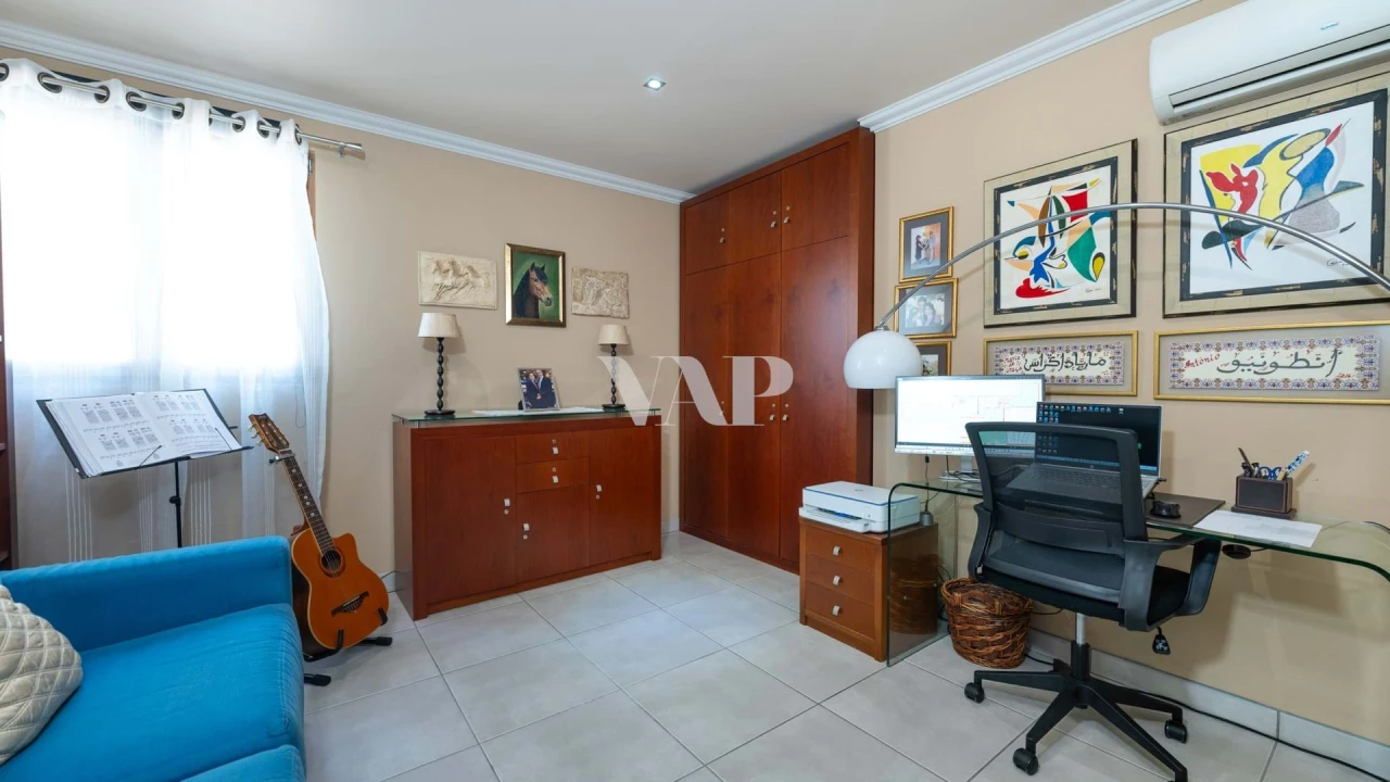 Moradia T6 para Venda em Almancil Foto 10