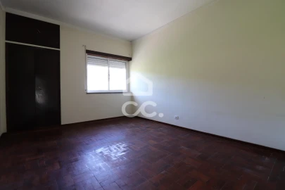 Apartamento T2 para Venda em Sé Nova, Santa Cruz, Almedina e São Bartolomeu