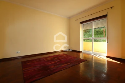 Apartamento T2 para Venda em Sé Nova, Santa Cruz, Almedina e São Bartolomeu