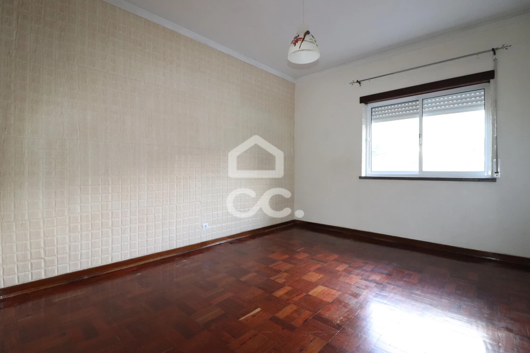 Apartamento T2 para Venda em Sé Nova, Santa Cruz, Almedina e São Bartolomeu Foto 11