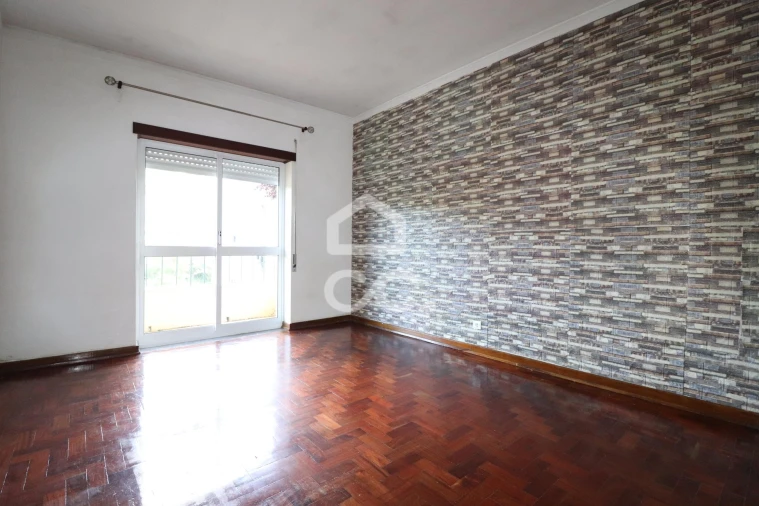 Apartamento T2 para Venda em Sé Nova, Santa Cruz, Almedina e São Bartolomeu Foto 8