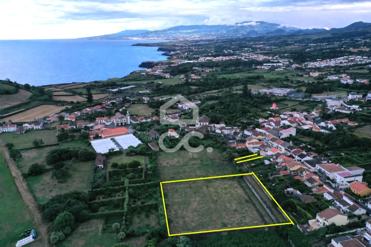 Terreno para Venda em Capelas