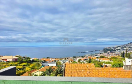 Moradia T3 para Venda em Funchal (Santa Maria Maior)