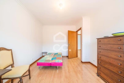 Moradia T4 para Venda em Ramalde