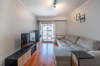 Apartamento T2 para Venda em Santa Marinha